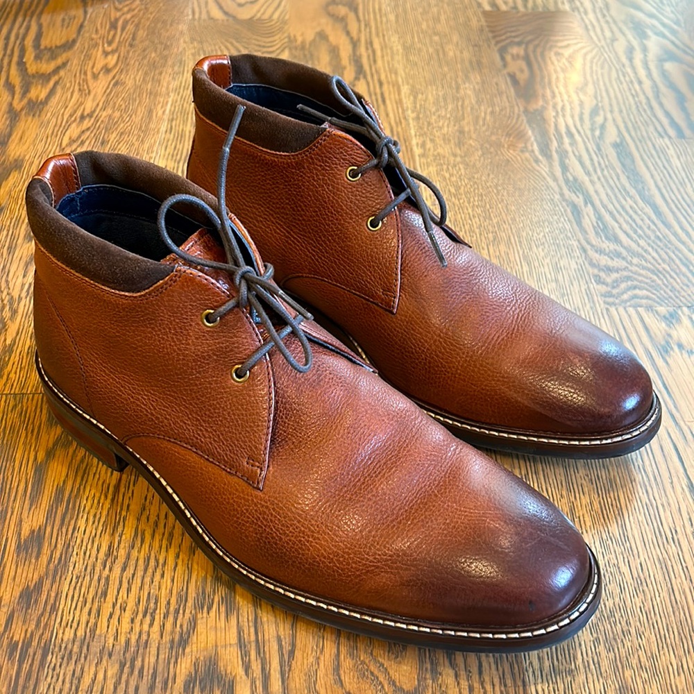 Cole haan men’s dress chukka boot size 10